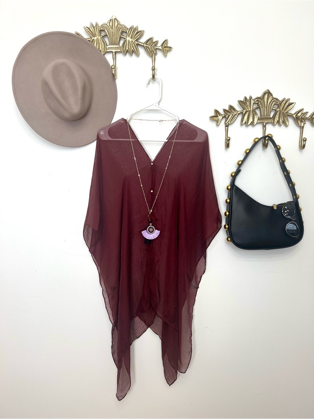 🆕Sheer Wine Red V-Neck Poncho m/L